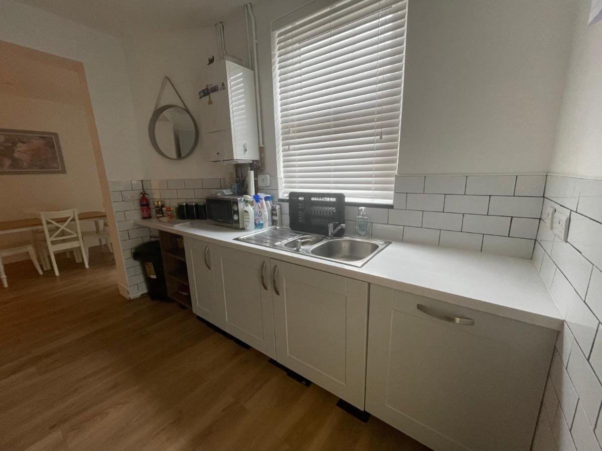 Family Home Copnor พอร์ตสมัธ ภายนอก รูปภาพ